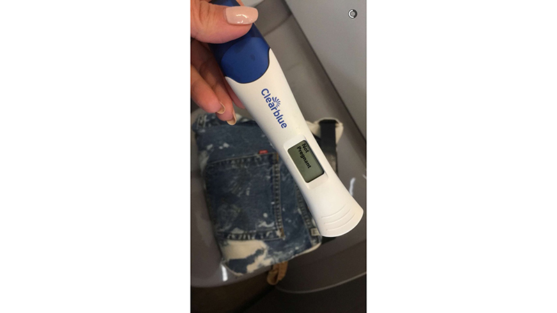 Illustration for article titled I Watched Kim Kardashian Take So Many Pregnancy Tests Last Night